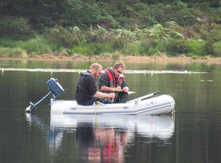 Taking measurements from a boat | Link to About section